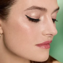 Eyeliner